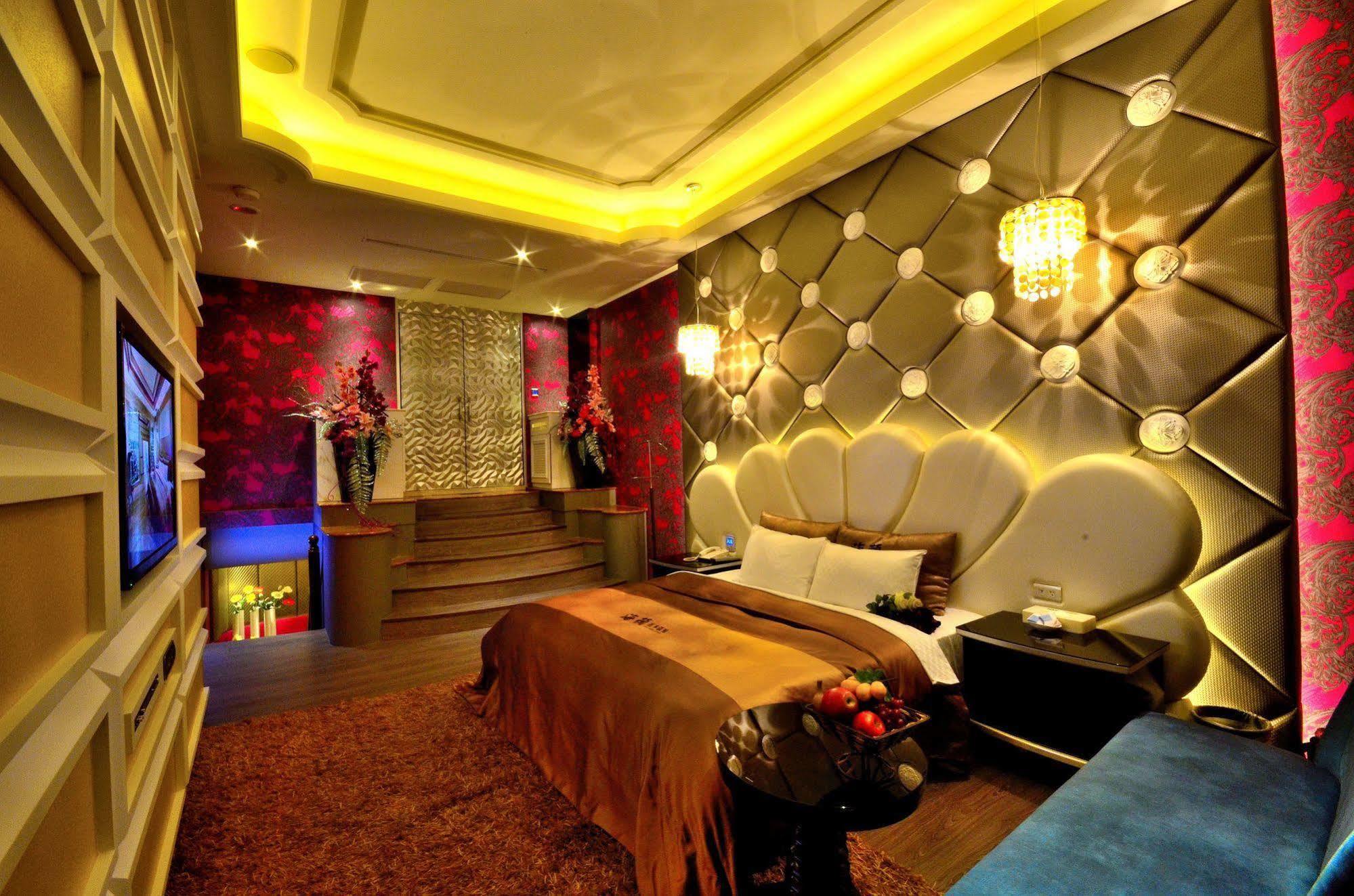 Hea Duenn Motel Taizhong Zewnętrze zdjęcie