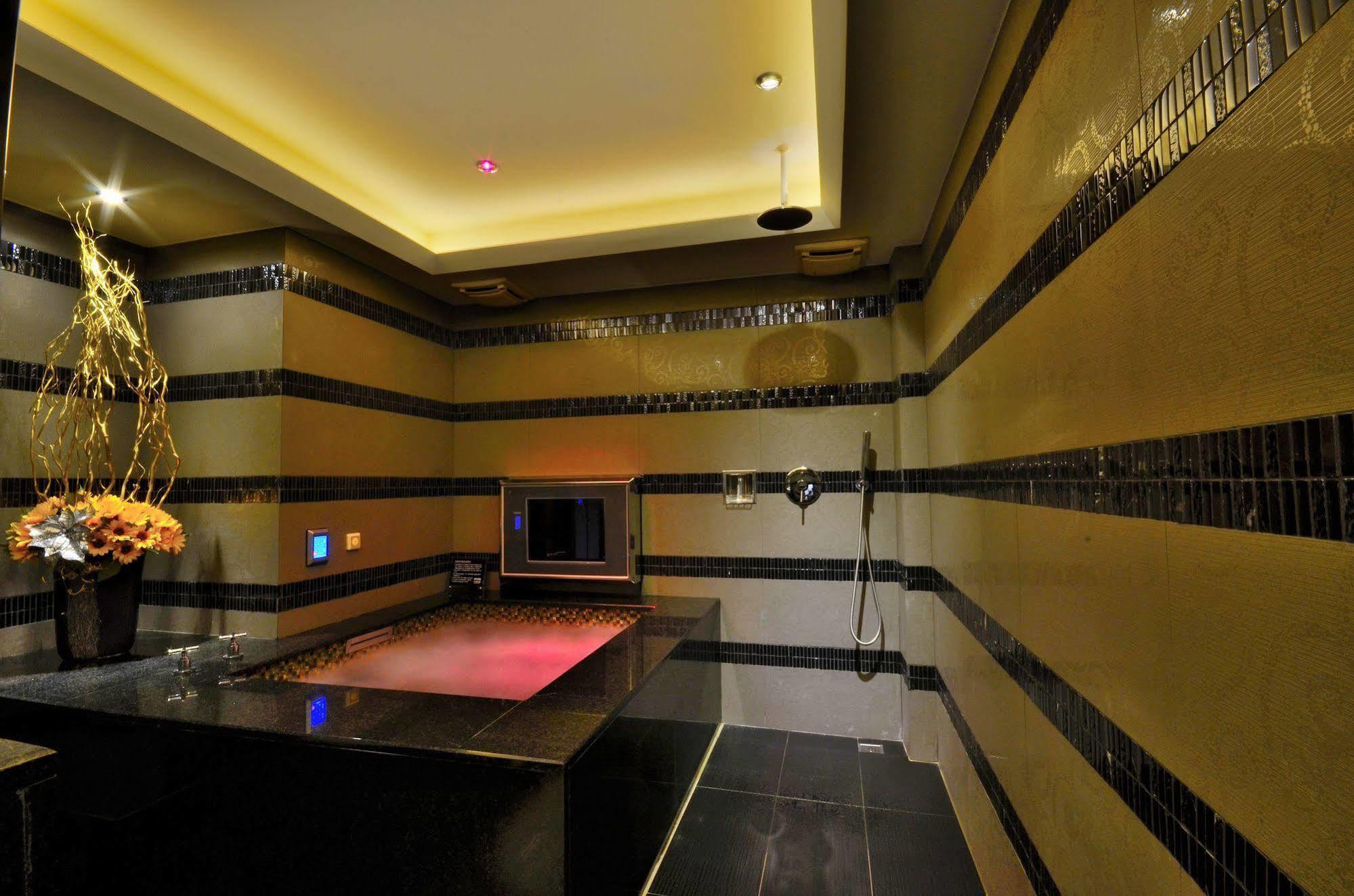 Hea Duenn Motel Taizhong Zewnętrze zdjęcie
