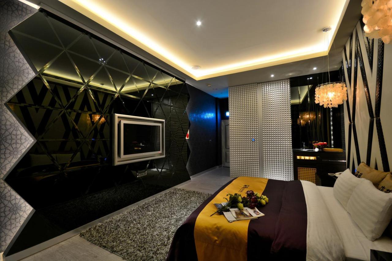 Hea Duenn Motel Taizhong Zewnętrze zdjęcie