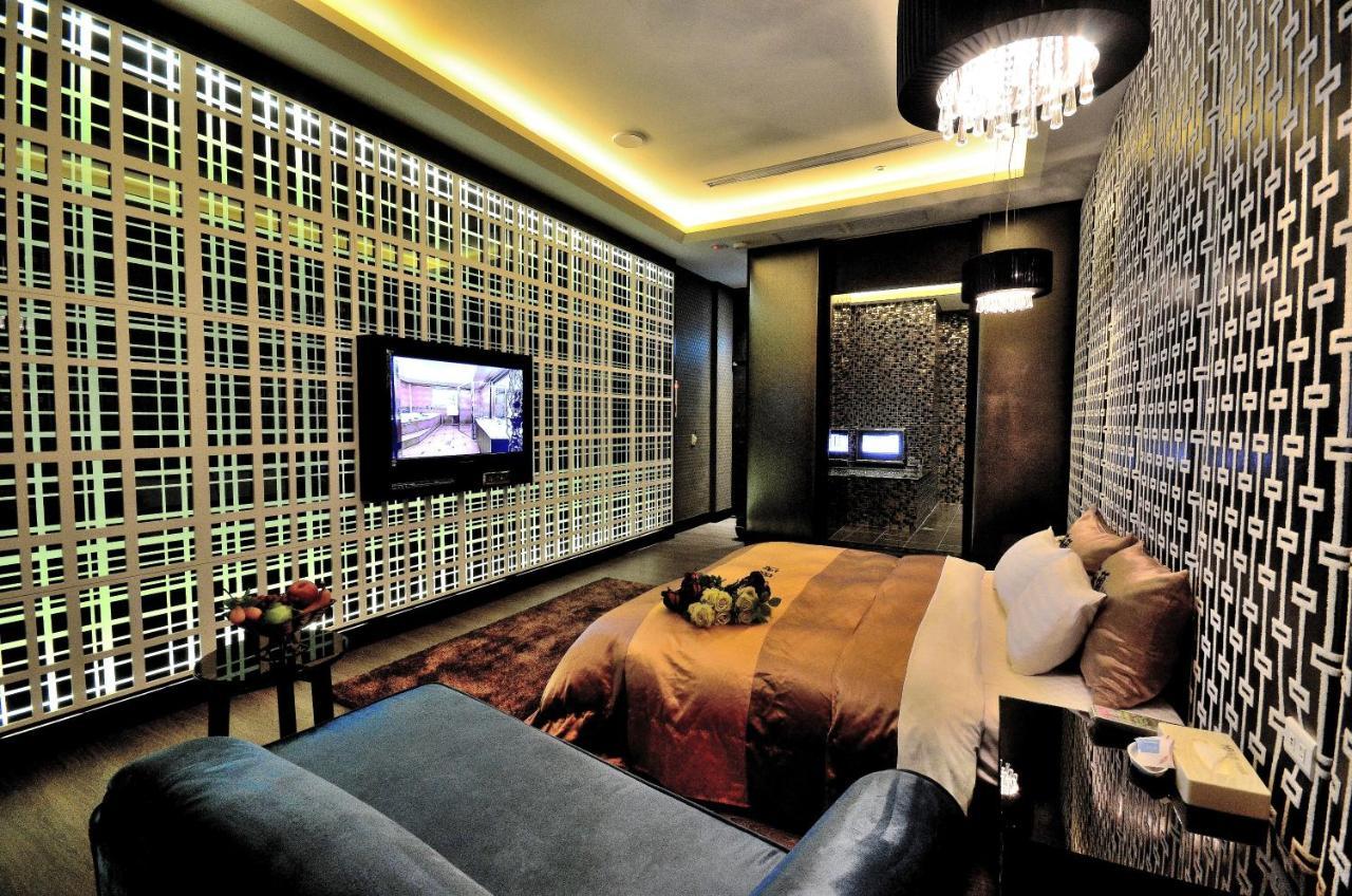 Hea Duenn Motel Taizhong Zewnętrze zdjęcie