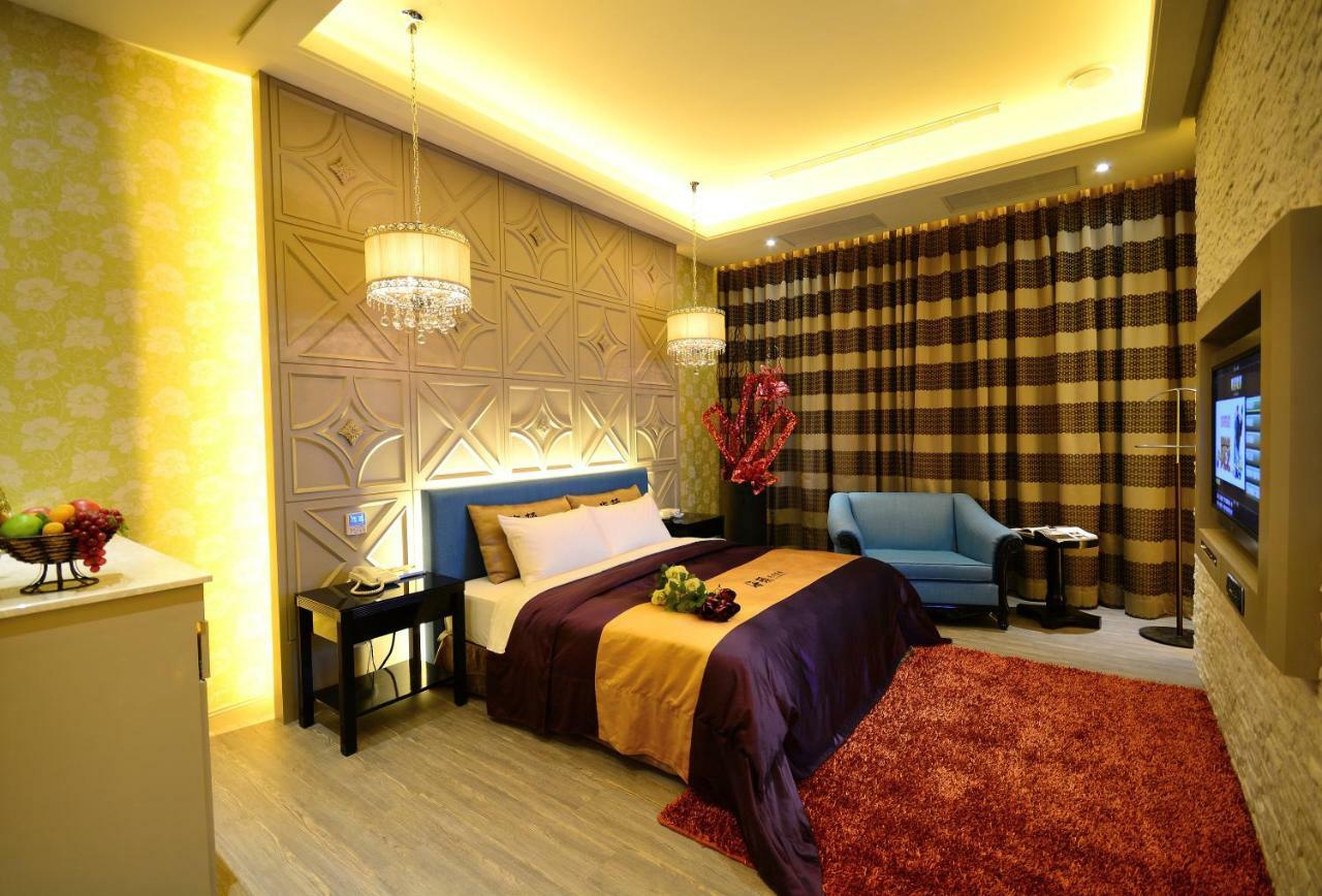 Hea Duenn Motel Taizhong Zewnętrze zdjęcie