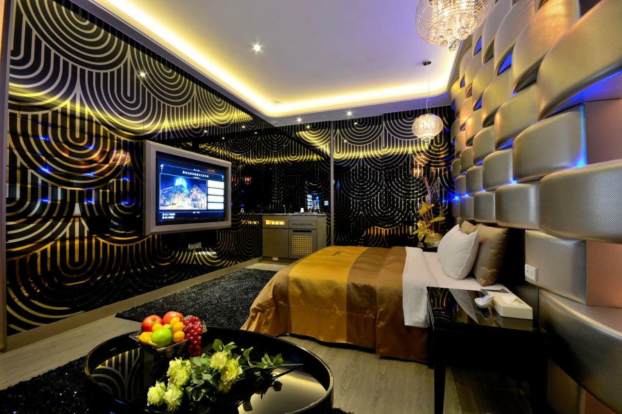 Hea Duenn Motel Taizhong Zewnętrze zdjęcie