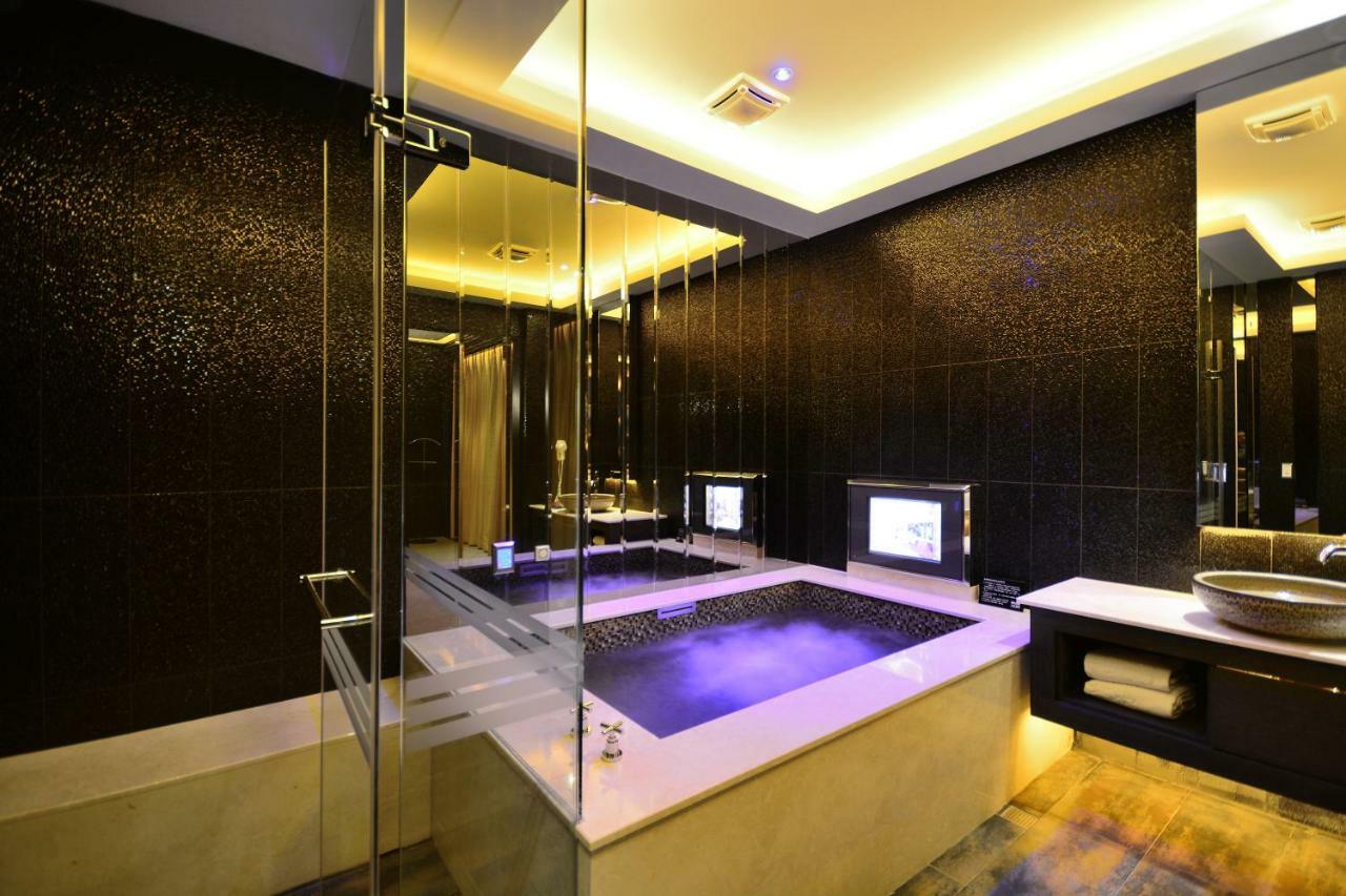Hea Duenn Motel Taizhong Zewnętrze zdjęcie